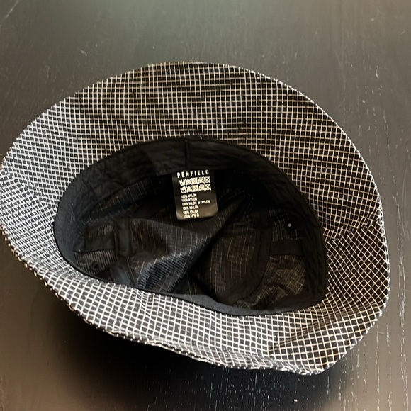 Penfield ‘Callaway’ Nylon Bucket Hat - Picture 4 of 5